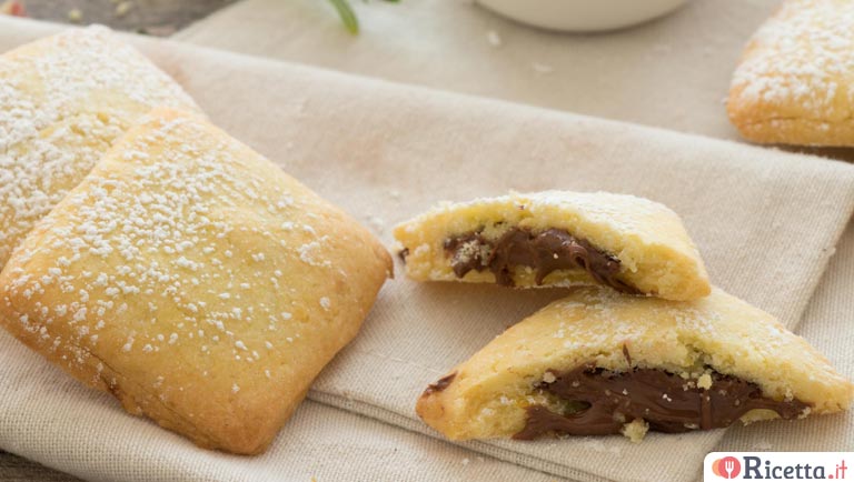Biscotti ripieni di Nutella