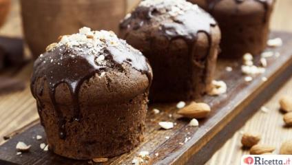 Muffin al cioccolato e mandorle