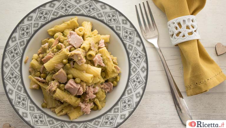 Pasta con tonno e piselli