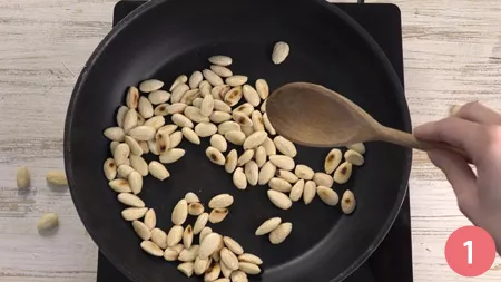 Pollo alle mandorle - Passaggio 1