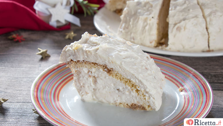 Ricetta zuccotto di pandoro con crema al torrone