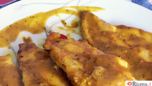 Scaloppine di pollo alla curcuma