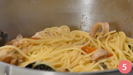 Spaghetti allo scoglio - Passaggio 5